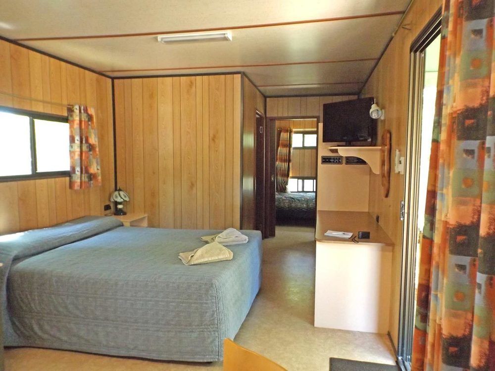 Adelaide Caravan Park - Aspen Holiday Parks ภายนอก รูปภาพ