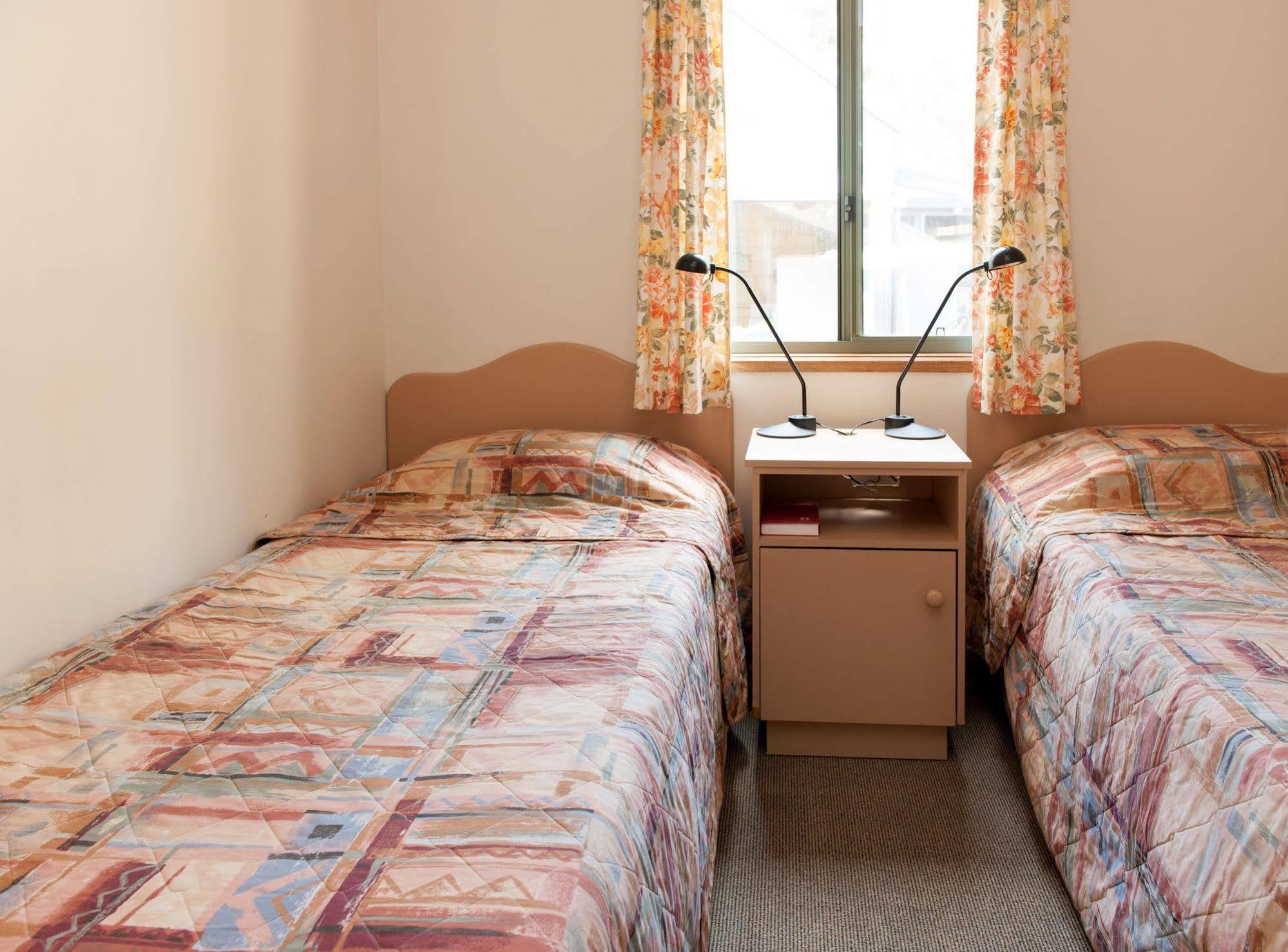 Adelaide Caravan Park - Aspen Holiday Parks ภายนอก รูปภาพ